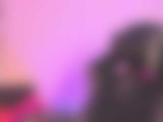 Jullieee's Live Sex Cam Show