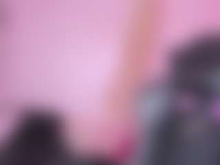 Jullieee's Live Sex Cam Show