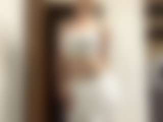 LioraRoux's Live Sex Cam Show