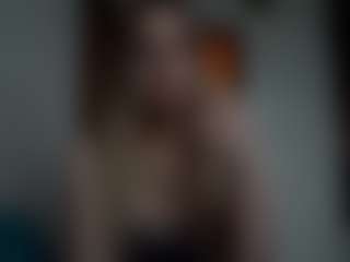 LioraRoux's Live Sex Cam Show