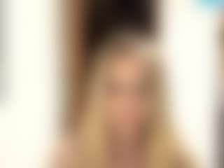 LioraRoux's Live Sex Cam Show