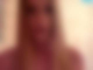LioraRoux's Live Sex Cam Show