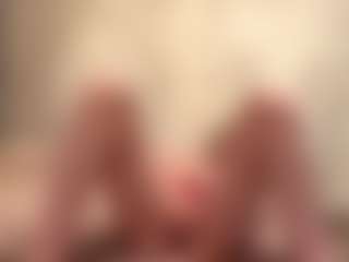 Live cam show with LioraRoux - Athletic Young Adult on Camsoda