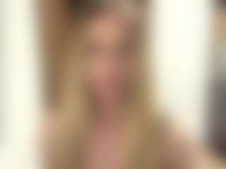 Show de cam sexual en vivo de LioraRoux