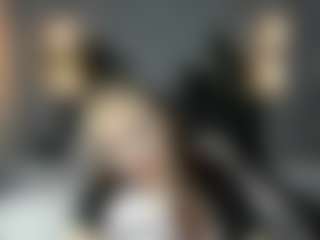 LucyUiio's Live Sex Cam Show