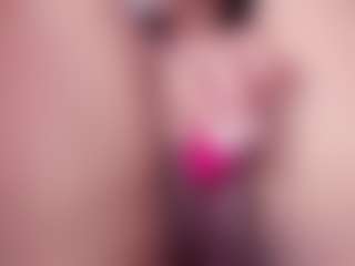 Maddy's Live Sex Cam Show