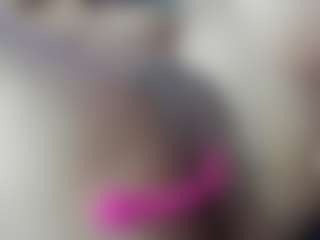 Show Live Sex Cam Maddy