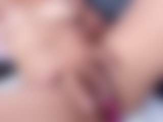 Maddy's Live Sex Cam Show