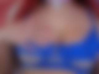 Live cam show with MilanCorleone - Average on CamwithHer
