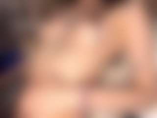 Live cam show with SamLantagne - Shower on Camsoda