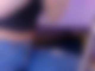 Live cam show with Shayla-Gray - Shaved on StripNow