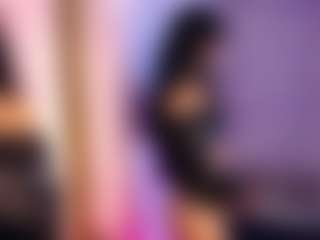 Live cam show with Shayla-Gray - Cute on AdultVida.com