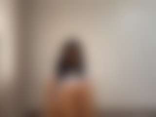 Live cam show with StephanieLaws - Upskirt on nudelive.tv