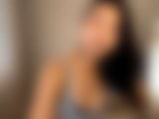 Live cam show with StephanieLaws - Erotic Dance on Uber Horny