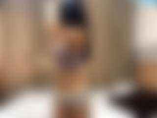Spettacolo in cam dal vivo con StephanieLaws - Cute su Camsoda
