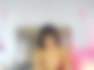 StrikeandSweet's Live Sex Cam Show
