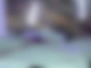StrikeandSweet's Live Sex Cam Show