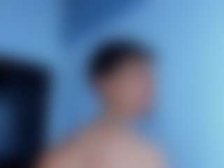 Live cam show with StrikeandSweet - Gray Eyes on sexylive.show