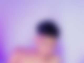 StrikeandSweet's Live Sex Cam Show