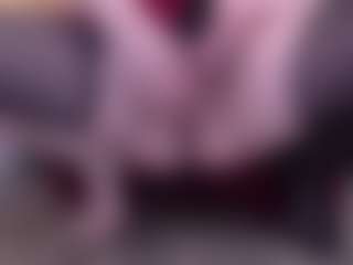 Live cam show with amandaglori1 - Brown Hair on TeamSkeetLive
