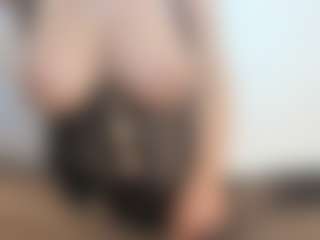 amandaglori1's Live Sex Cam Show
