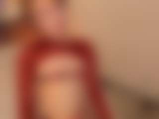 Live cam show with AngelDoll - Brown Eyes on livesuperchat.net