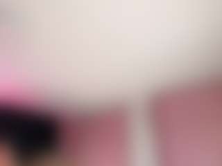 Live cam show with AngelDoll - Colombia on wildcum.com
