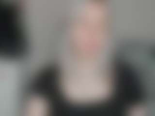 Live cam show with annefantasy - Thin on Mixed Magazine Live