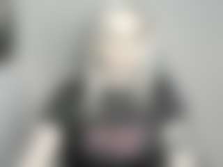 Live cam show with annefantasy - Thin on Lustler