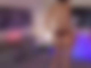 Spettacolo in cam dal vivo con Barbara-Little - Upskirt su Camsoda