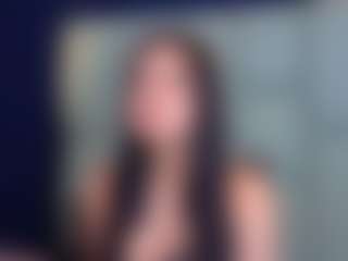 Emilyy05's Live Sex Cam Show