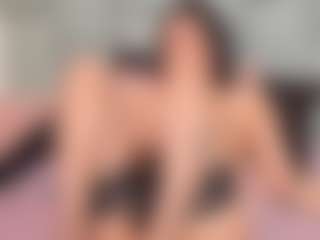 Live-Cam-Show mit Emilyy05 - Thin auf Camsoda