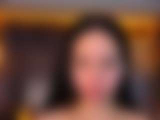 Live cam show with BOOBSKIM - College MILF on Uber Horny