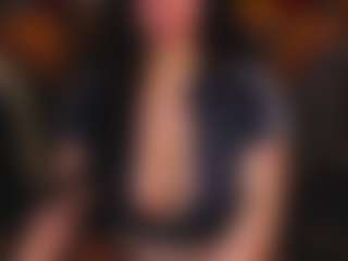 Live cam show with BOOBSKIM - College MILF on Big Tits