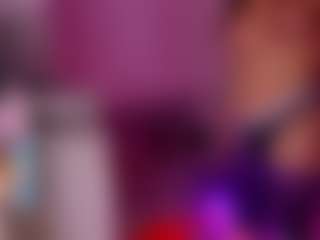 Live cam show with pinkscreens - Tease on Camsoda