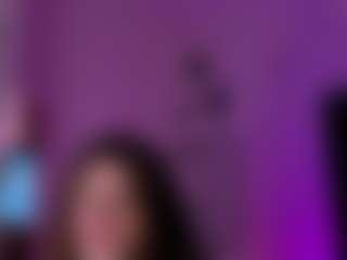Live cam show with pinkscreens - Tattoos on Streamer API