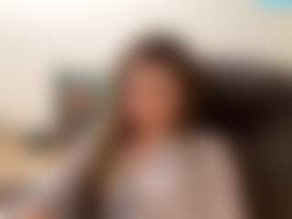 Live cam show with Lia - Asshole Brown Hair on Camsoda