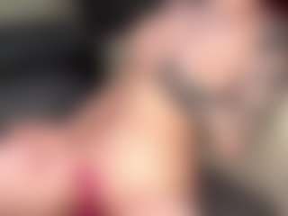 Live cam show with Cindy - Public on Camming Site