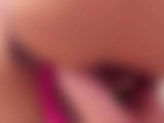 Live cam show with Taylorr38 - Role Play MILF on milfzrlive.com
