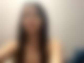 Live cam show with YaraHale - Princess on Camsoda