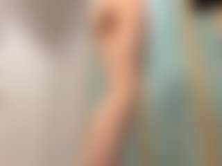 YaraHale's Live Sex Cam Show