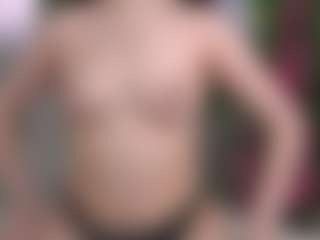 Live cam show with Yui - Camel Toe on Gym Cam Girls