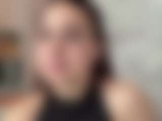 Live cam show with AureliaKane - Average on Hubzter Live