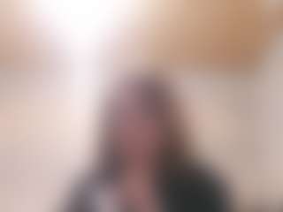 Live cam show with Olivia - Genital Piercings on livesuperchat.net