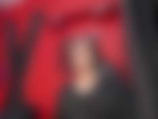 AlmaazGi's Live Sex Cam Show