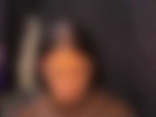 AlmaazGi's Live Sex Cam Show