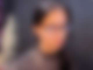 AlmaazGi's Live Sex Cam Show