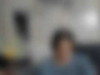AlmaazGi's Live Sex Cam Show