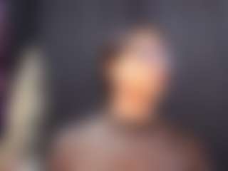 AlmaazGi's Live Sex Cam Show