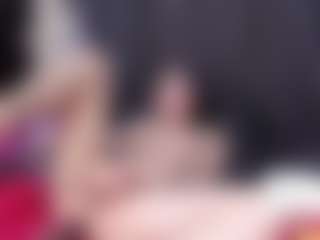 AlmaazGi's Live Sex Cam Show